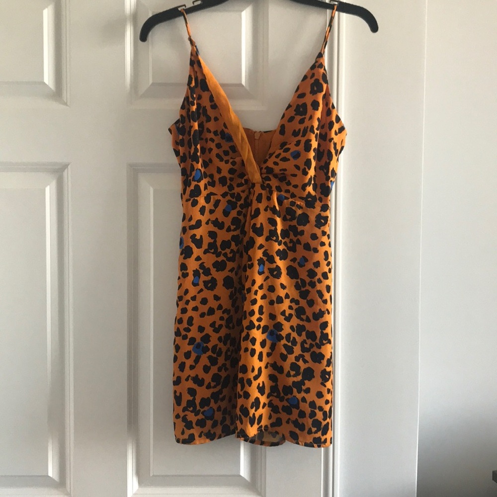 House of Harlow Leopard dress